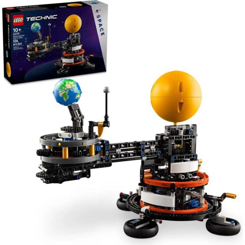 Lego TECHNIC 42179 Planet Earth and Moon in Orbit