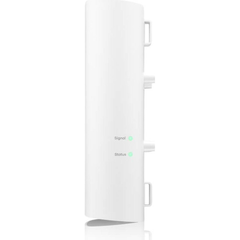 Zyxel Nebula FWA70 wireless router 2.5 Gigabit Ethernet 5G